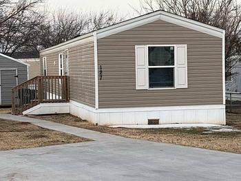 Thumbnail of mobile home