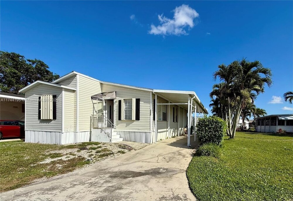 Photo of Mobile Home