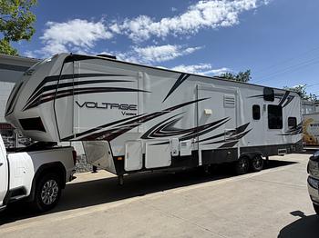 Thumbnail of RV