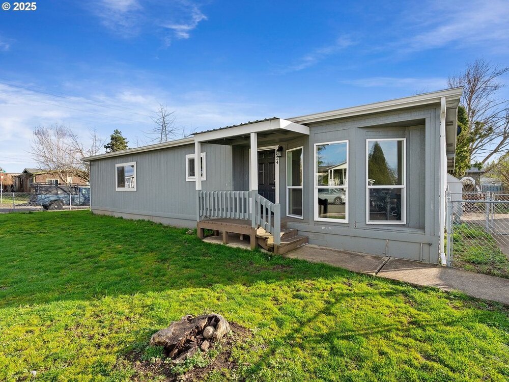 Photo of Mobile Home