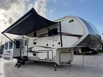 Photo of Rv