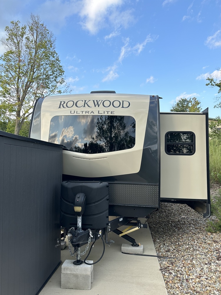 Photo of Rv