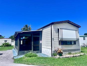 Thumbnail of mobile home
