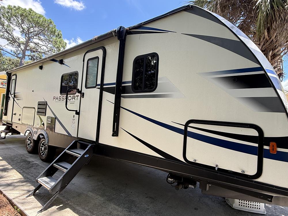 Photo of Rv