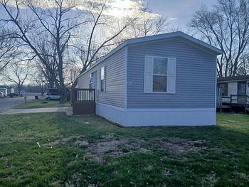 Thumbnail of mobile home