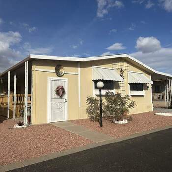 Thumbnail of mobile home