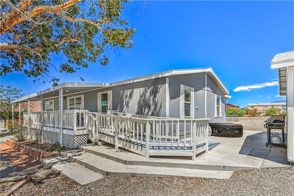 Photo of Mobile Home
