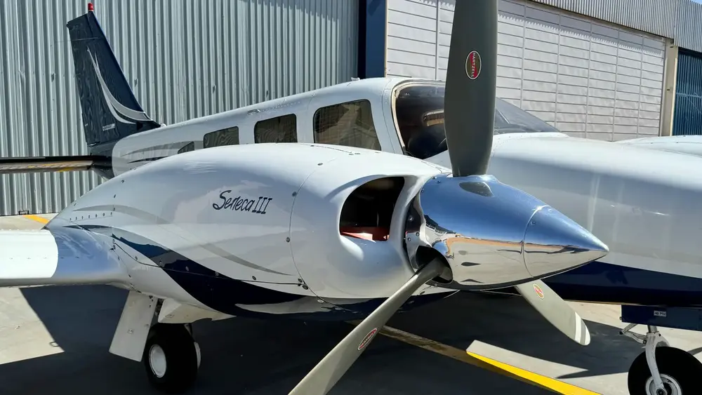 7430/neiva-piper-emb-810d-seneca-iii-1987-flightmarket-id-7430-21461.webp