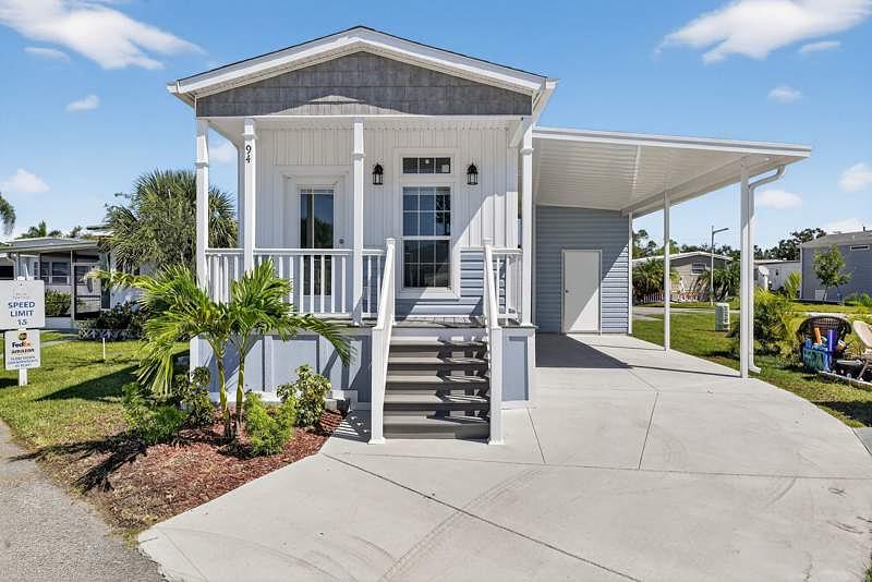 Photo of Mobile Home