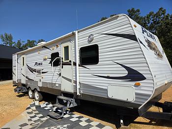Thumbnail of RV