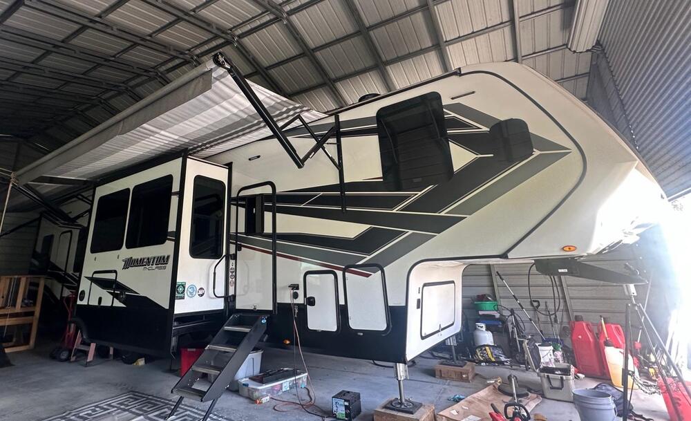 Photo of Rv