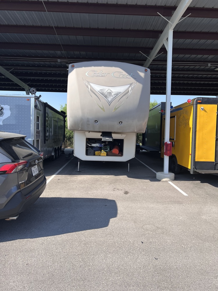 Photo of Rv