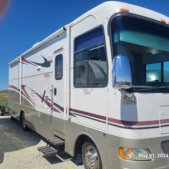 Thumbnail of RV