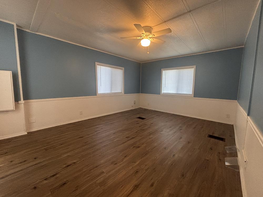 Camelot Lakes Village