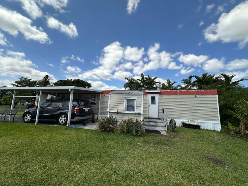 Photo of Mobile Home