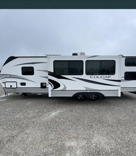 Thumbnail of RV