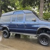 RV for Sale: 2002 E250 4X4