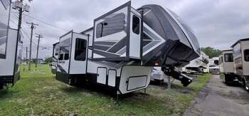 Thumbnail of RV