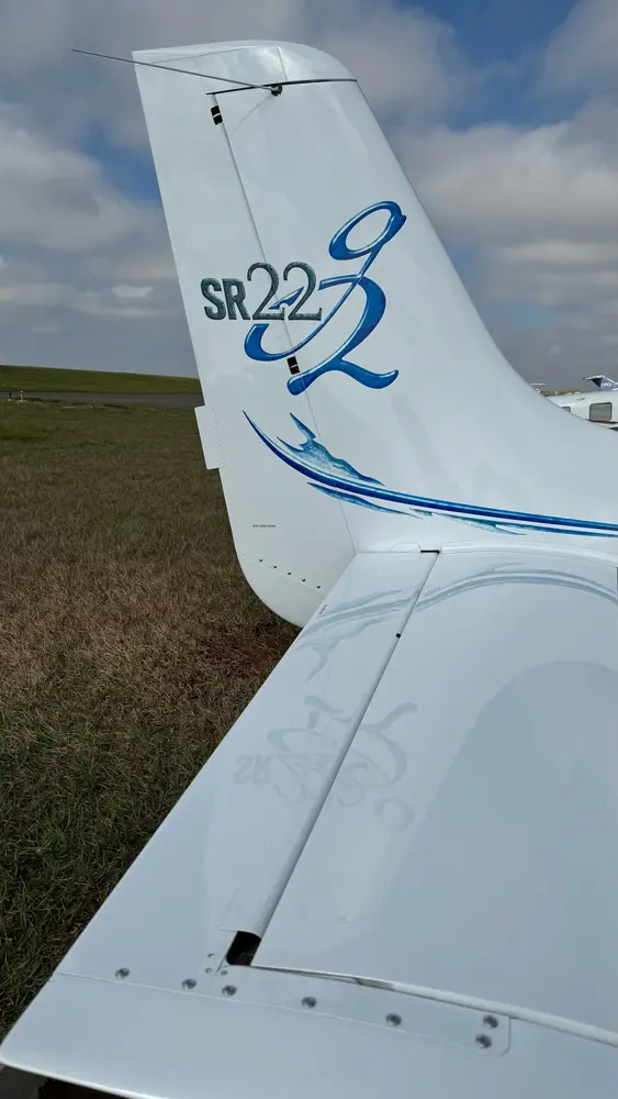 7291/cirrus-sr22-g2-2005-flightmarket-id-7291-16217.webp