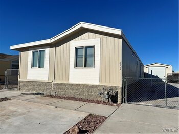 Thumbnail of mobile home