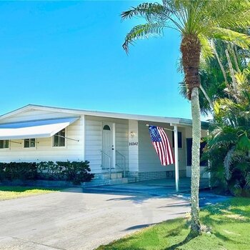 Thumbnail of mobile home