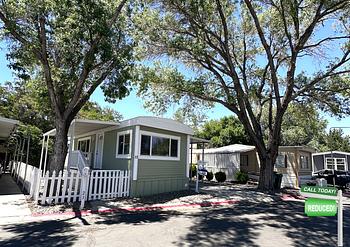 Thumbnail of mobile home
