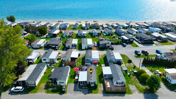 Thumbnail of mobile home
