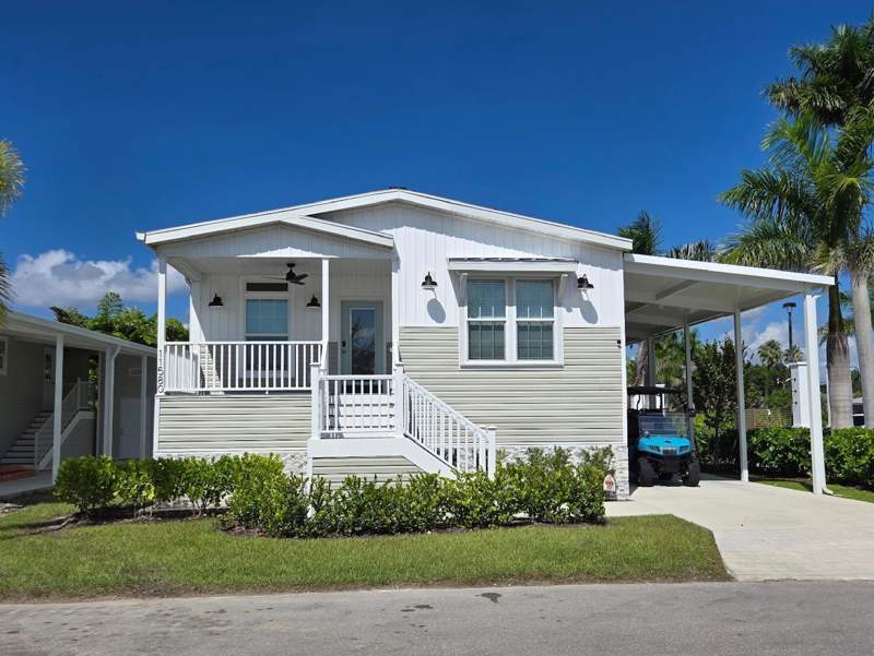 Photo of Mobile Home
