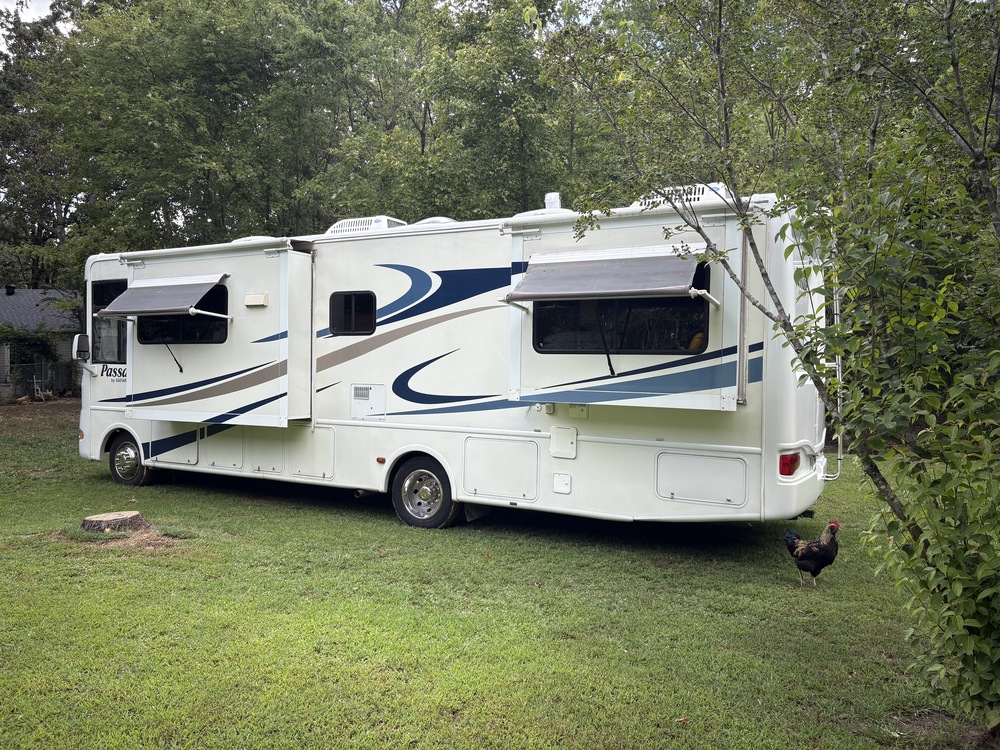 Photo of Rv