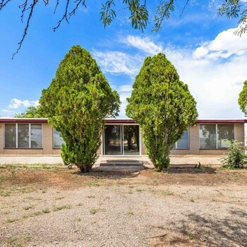 Thumbnail of mobile home