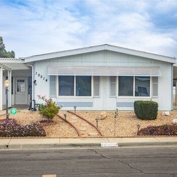 Thumbnail of mobile home