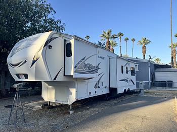 Thumbnail of RV