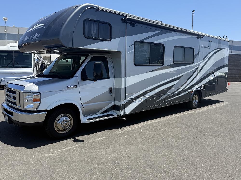 Photo of Rv