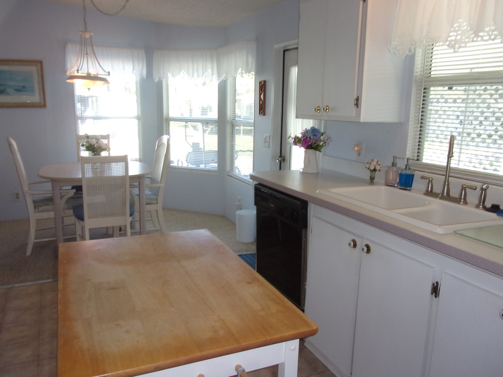 Lake Griffin Harbor Village