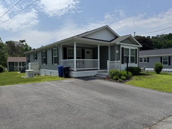 Thumbnail of mobile home
