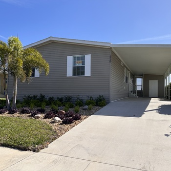 Thumbnail of mobile home