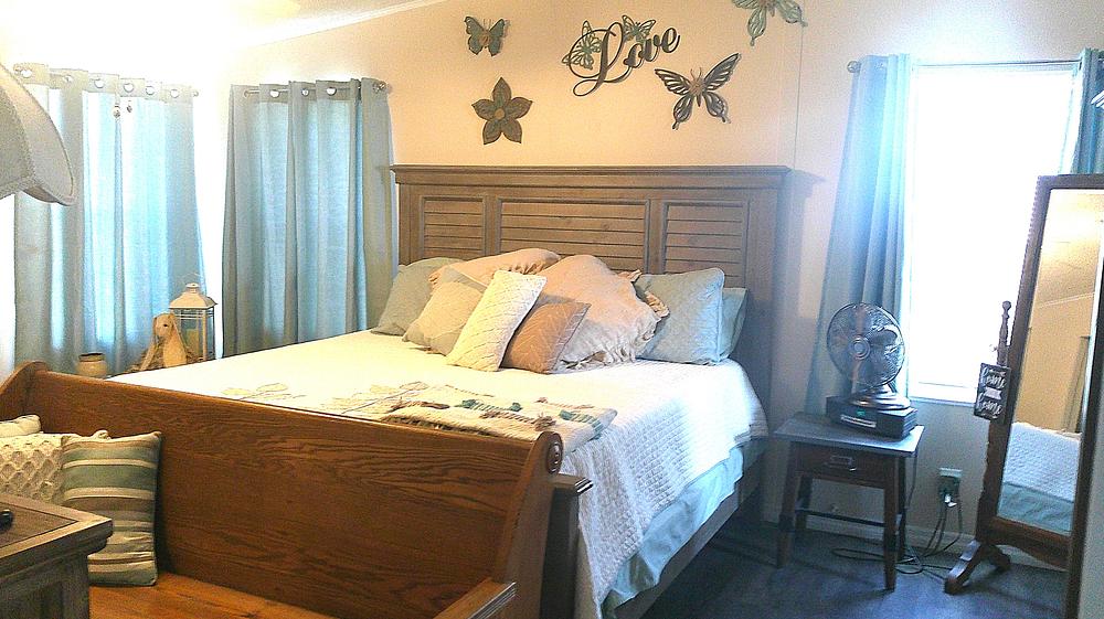 Lake Griffin Harbor Village