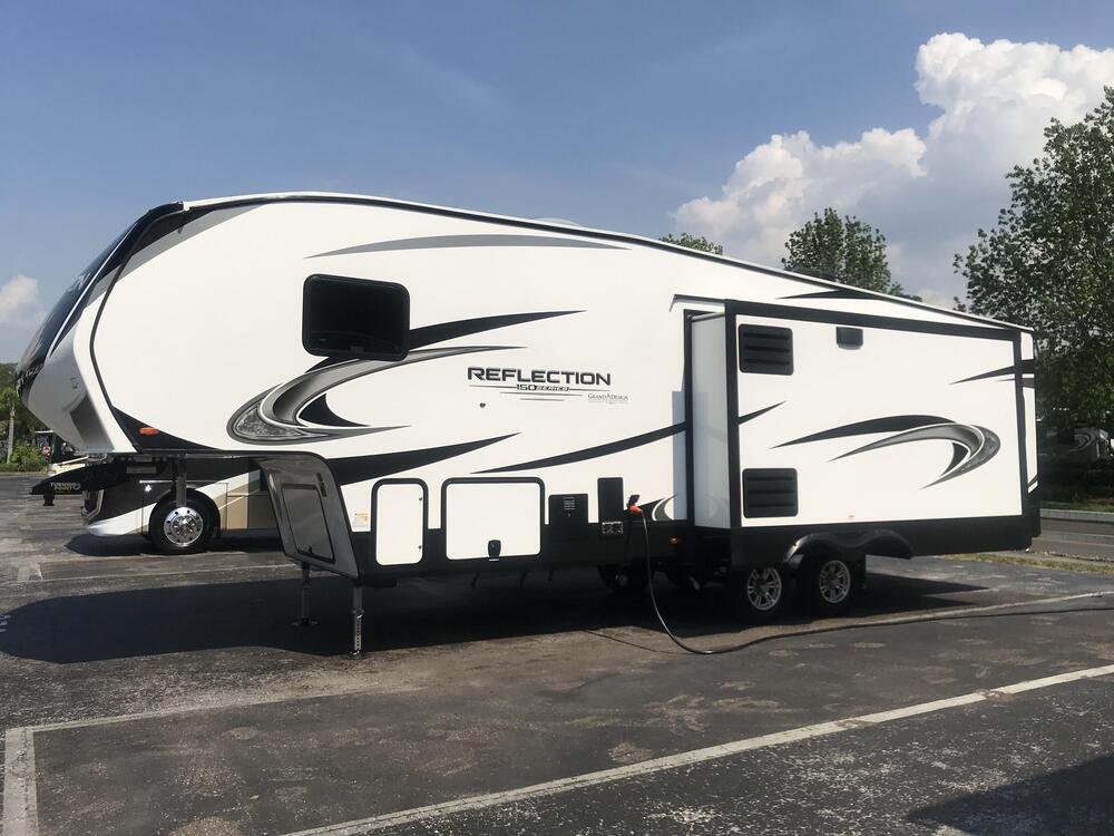 Photo of Rv