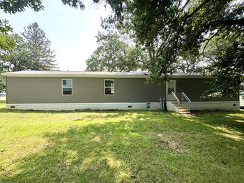Photo of For Sale: Beautiful 3 Bed, 2 Bath in Hillcrest Estates 