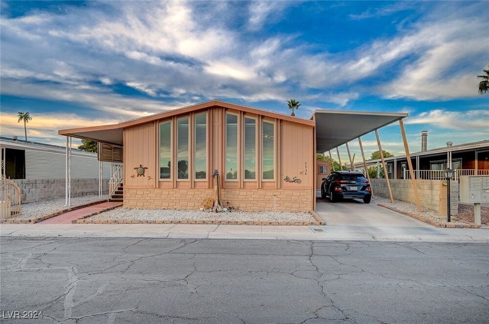 Photo of Mobile Home