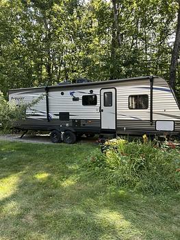 Thumbnail of RV