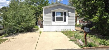 Photo of FOR SALE 3 BEDROOM 2 BATH MANUFACTURED HOME IN GOLDEN COLORADO