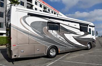 Thumbnail of RV