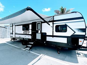 Thumbnail of RV