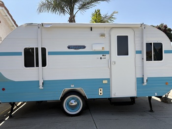 Thumbnail of RV