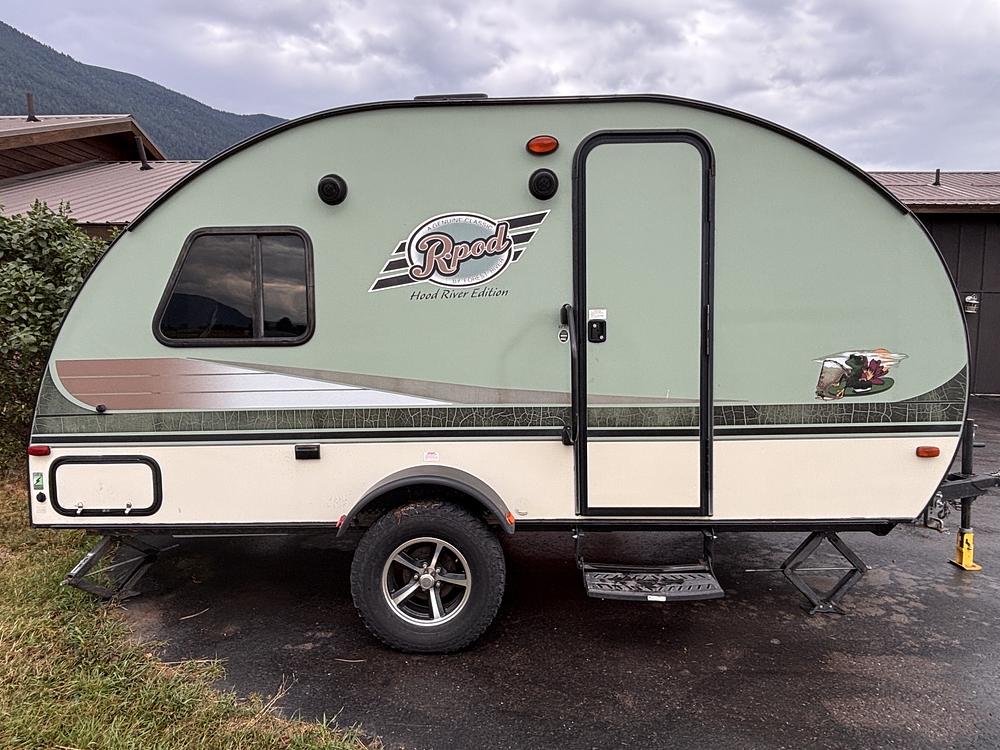 Photo of Rv