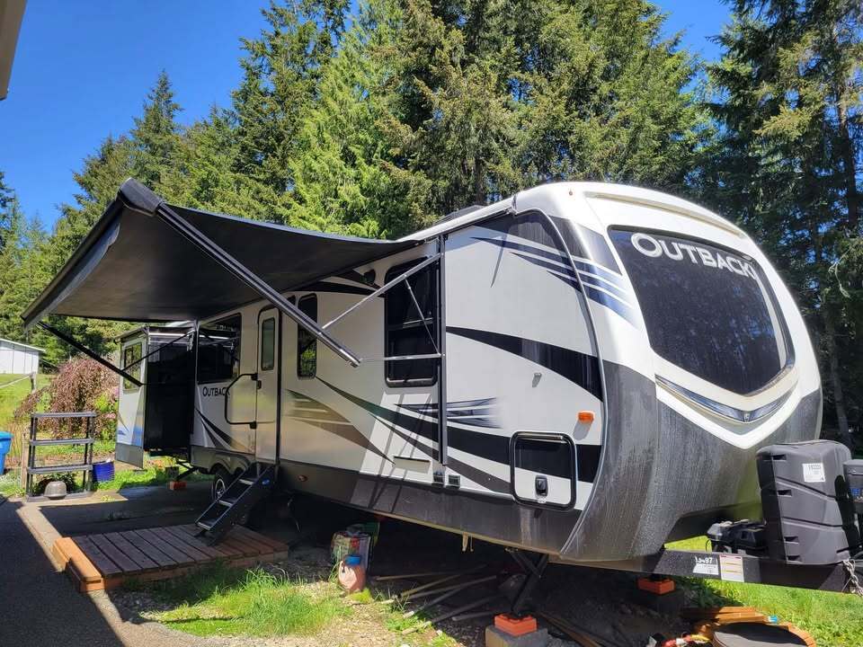 Photo of Rv