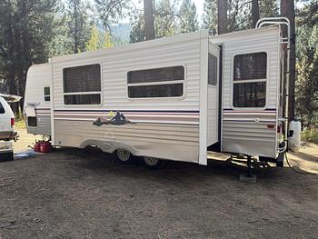 Thumbnail of RV