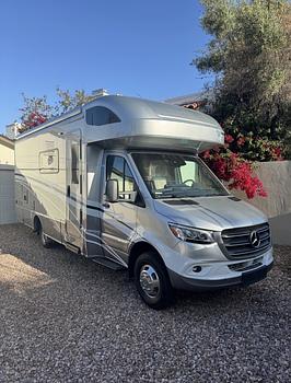 Thumbnail of RV