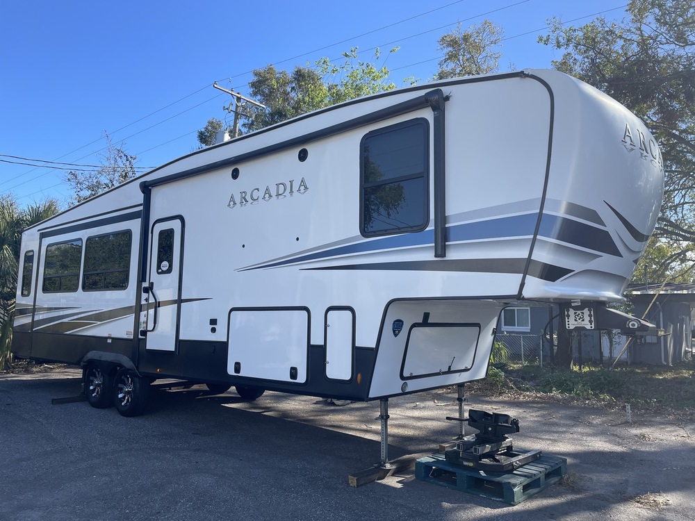 Photo of Rv